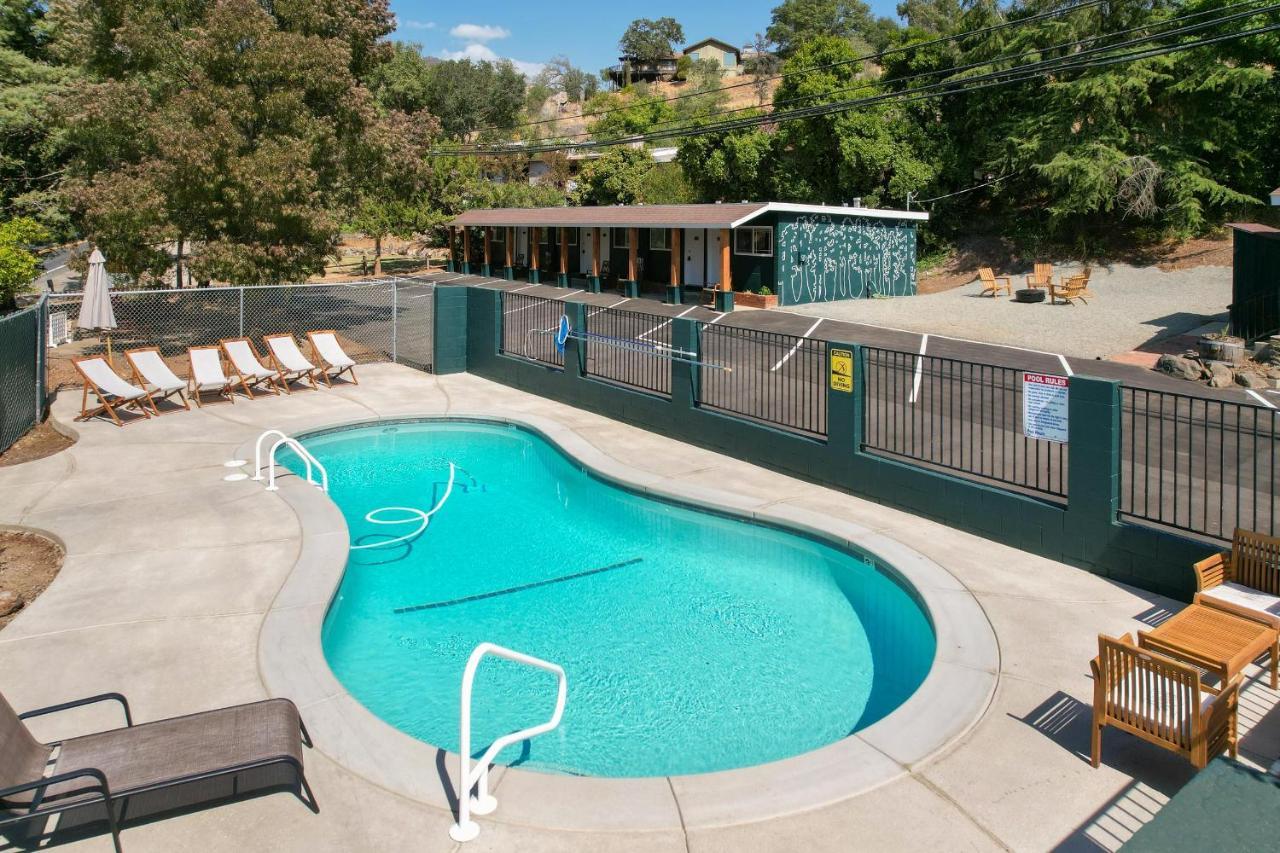 The Belle Sequoia Motel Rm9 Three Rivers Εξωτερικό φωτογραφία